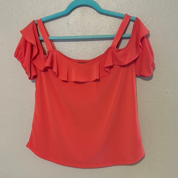 Coral Ruffled Cold-Shoulder Top - 7th Avenue - Picture 2 of 4